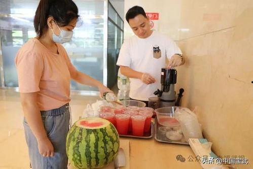 曹县销售吃瓜事件,一场网络营销的狂欢与反思